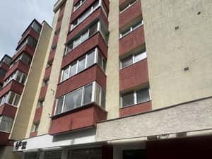 Apartament 2 camere decomandat, etaj 1, mobilat, gata de utilizare — miniatura 3