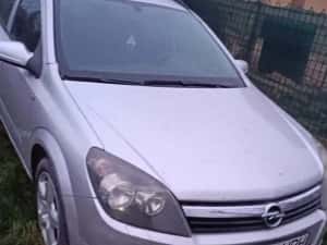 Opel Astra H 1.6 benzina — miniatura 2