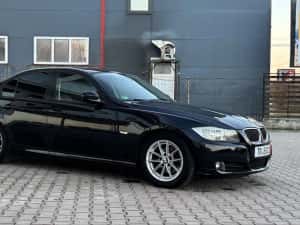 Bmw~ e90 ~320i~ euro 5 — miniatura 9