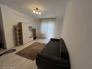 Inchiriez apartament 2 camere Militari residence — miniatura 2