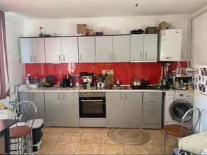 Apartament 2 camere in Zorilor zona buna! — miniatura 3