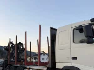 VOLVO FH 480 Forestier cu macara KESLA Z pentru padure — miniatura 3