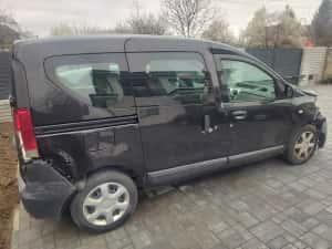 Dacia Dokker avariat — miniatura 10
