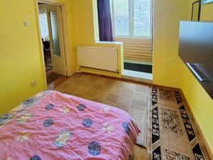 Închiriez apartament cu 2 camere cu centrala lângă Iulius Mall — miniatura 6