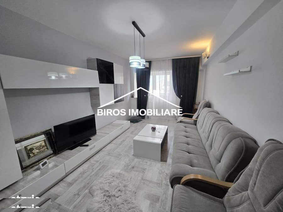 3 camere Calea Bucuresti - Vodafone — fotografie 1 din 6