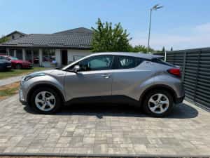 TOYOTA C-HR 1.8 Hybrid / 2018 / Istoric Toyota / Garantie / 120.000 km — miniatura 4