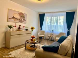 3 camere, decomandat, centrală proprie,renovat — miniatura 3