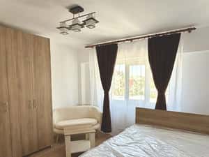 P.F. Apartament 1 camera de inchiriat -Str Sovata