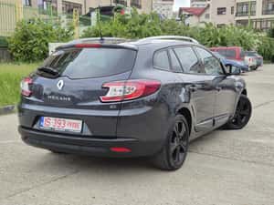 Renault Megane 1.5 dCi – economie, confort și stil pentru fiecare zi — miniatura 3