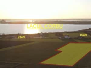 Loturi de teren intravilan la intrarea in Corbu — miniatura 2