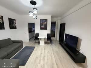 Proprietar inchiriez garsoniera Militari Residence Avangarde city — miniatura 3