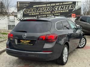 OPEL ASTRA J AN 2014 MOTOR 1.7 CDTI 130 Cp Import Italia Unic Proprita — miniatura 2