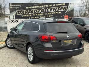 OPEL ASTRA J AN 2014 MOTOR 1.7 CDTI 130 Cp Import Italia Unic Proprita — miniatura 3