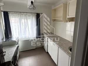 Inchiriez garsoniera confort 1, Complex Studentesc, zona excelenta — miniatura 5