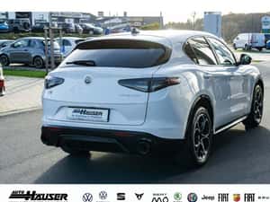 Alfa Romeo Stelvio SUV 2024 cu 46.000 km — miniatura 6