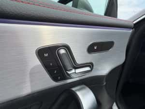 Mercedes Benz Cla200 — miniatura 6