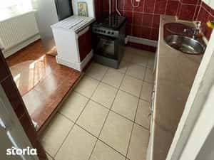 Inchiriez garsoniera Obcini Suceava — miniatura 4