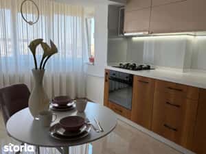 Unirii , Splaiul Unirii, Camera de Comert , loc parcare inclus — miniatura 4