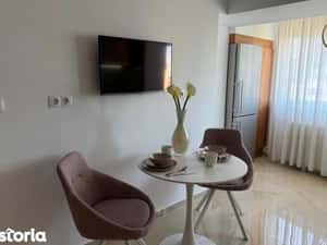 Unirii , Splaiul Unirii, Camera de Comert , loc parcare inclus — miniatura 5