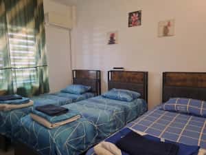 Cazare Muncitori Apartamente Garsoniere paturi single bucătării proprii terasă Valu lui Traian Constanta — miniatura 4