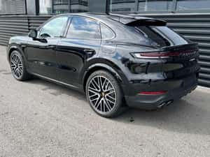 Porsche Cayenne Hibrid 470cp, 8700km, Negru — miniatura 3