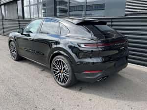 Porsche Cayenne Hibrid 470cp, 8700km, Negru — miniatura 5