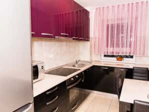 Cazare Inchiriere Regim Hotelier Ap. 2 cam. decomandat Prima lux — miniatura 3