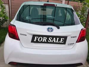 Toyota Yaris Hybrid 2016 — miniatura 6