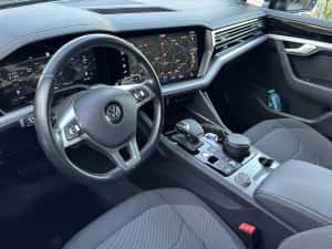 De vanzare WV Touareg 3.0 tsi — miniatura 4