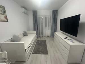 Garsoniera decomandata, metrou Dimitrie Leonida-Berceni