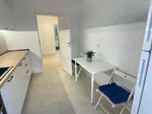 Garsoniera decomandata, metrou Dimitrie Leonida-Berceni — miniatura 3