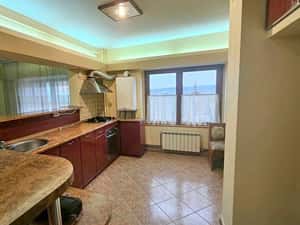 Apartament cu 3 camere,  în Centru Independentei UMF — miniatura 4