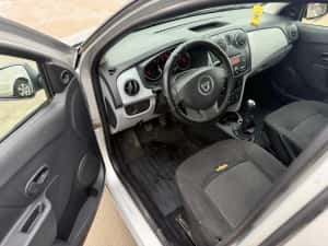 Dacia Logan 1.2 Benzina 2013 avariat,lovit,defect — miniatura 5