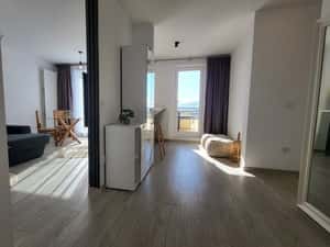 Apartament cu doua camere de inchiriat zona Coresi — miniatura 4