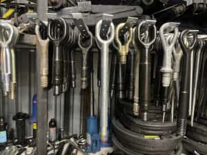 Carlige cuie tractare remorcare auto vw skoda audi Volvo Mercedes Bmw — miniatura 3