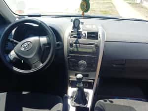 Vand Toyota Corolla — miniatura 4