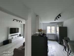 3 Camere Decomandate | Intre Lacuri | Strada Nirajului | Modern | AC — miniatura 3