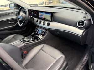 Mercedes-Benz E 220 Automată 200 HP Hibrid (D/E) — miniatura 6
