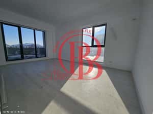 4 camere cu 2 terases mari Bucatarie 14mp la 7min Metrou — miniatura 3