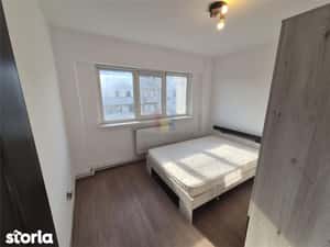 LIBER! 3 camere, confort 1 decomandat, etaj 3, Obor - Dinamo — miniatura 6