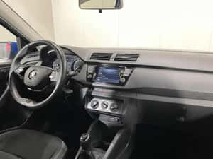 Skoda Fabia Hatchback 2021 - 8.990 EUR — miniatura 7