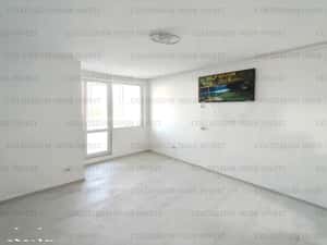 Garsoniera spatioasa, etaj 6/9, renovata integral, zona Noua! — miniatura 3