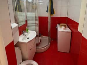 Apartament 3 camere, langa parc, Drumul Taberei, Targu Neamt | Renovat complet — miniatura 3