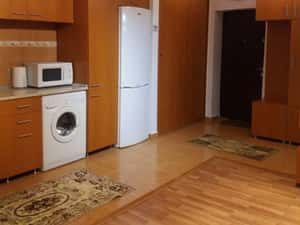 Inchiriez apartament 1 camera, zona centrala — miniatura 1