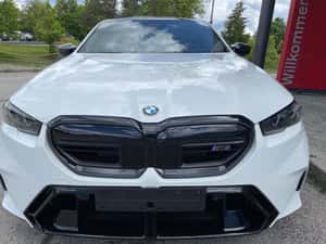 BMW M5 Hibrid Nou de Vânzare — miniatura 3