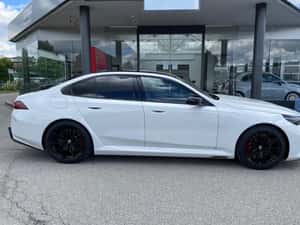 BMW M5 Hibrid Nou de Vânzare — miniatura 4