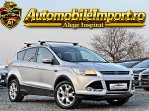 Ford Kuga 4x4 Titanium — miniatura 3