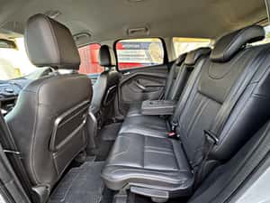 Ford Kuga 4x4 Titanium — miniatura 6