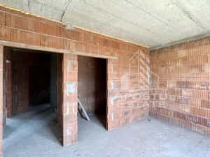 Jumatate de duplex cu 4 camere de vanzare in Giroc — miniatura 4