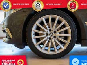 BMW Seria 5 530i xDrive AT — miniatura 6